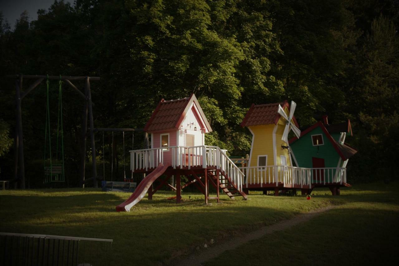 Dzirnavkalns Villa Cesvaine Eksteriør bilde
